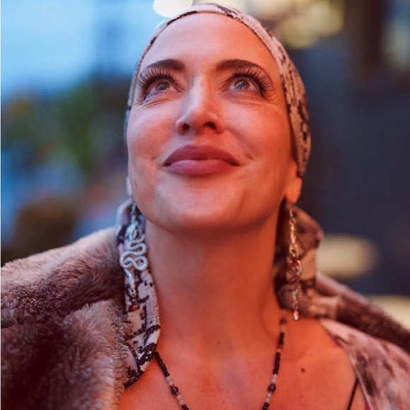 Meet your Posher, Daria - Picture 1 of 4